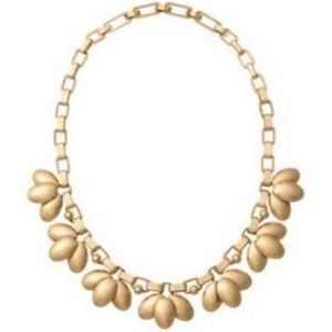 Stella & Dot Hazel Statement Necklace IN BOX